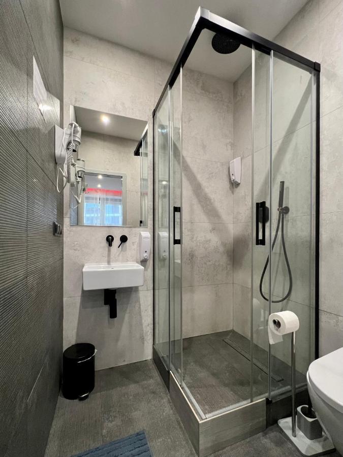 #7B Worktravel Central Miniapart Warschau Buitenkant foto